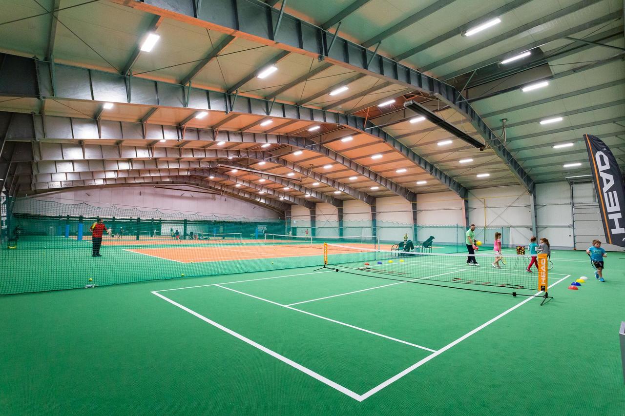 Tenis Park Advantage Bielsko-Biała Exteriör bild